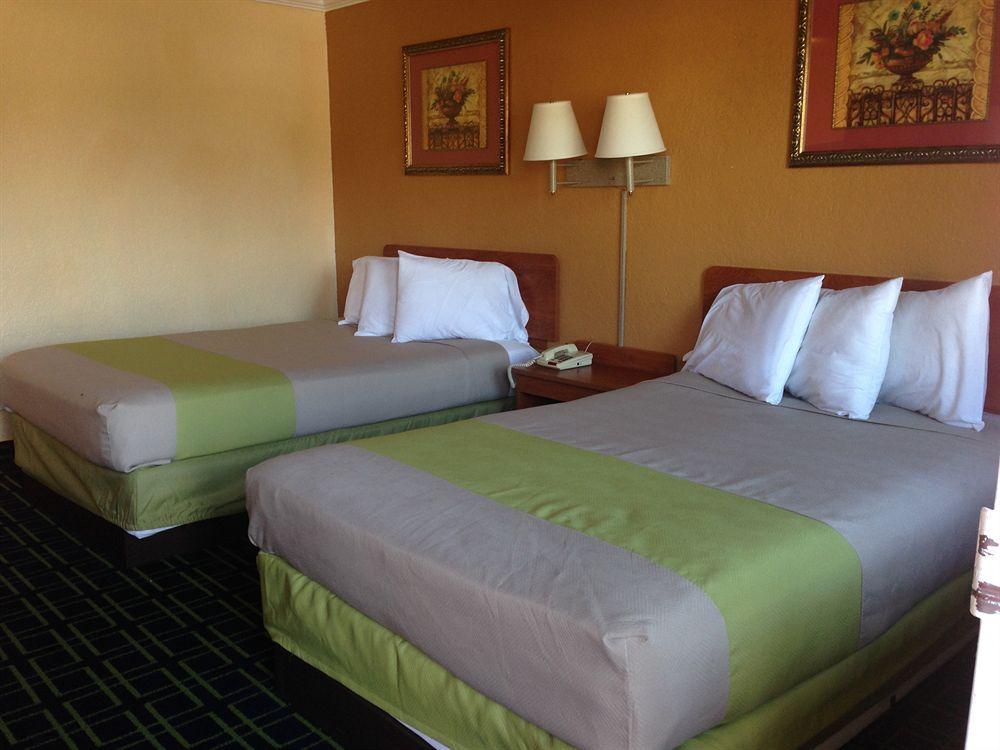 Value Inn Bellflower Esterno foto